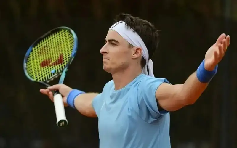 Тимофей Скатов Франциядағы жарыстың финалында ойнайды