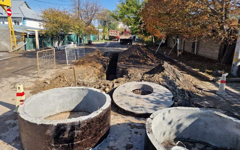 Almatynyń tómengi bóligi ortalyq ınjenerlik jelilerge qosylady