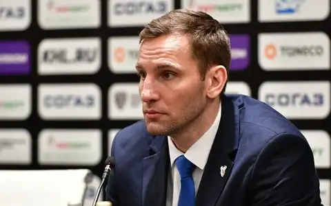 «Барыс» официально представил новый тренерский штаб