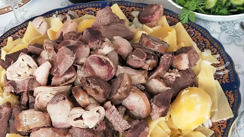 национальные блюда бешбармак бешбармақ ұлттық тағамдар питание