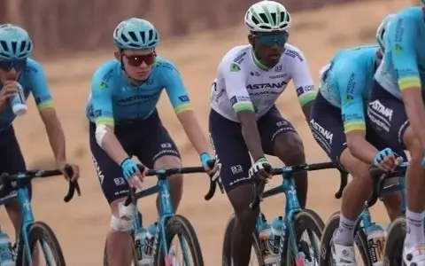 Гонщик «Астаны» стал пятым на четвертом этапе «Тура озера Цинхай»
