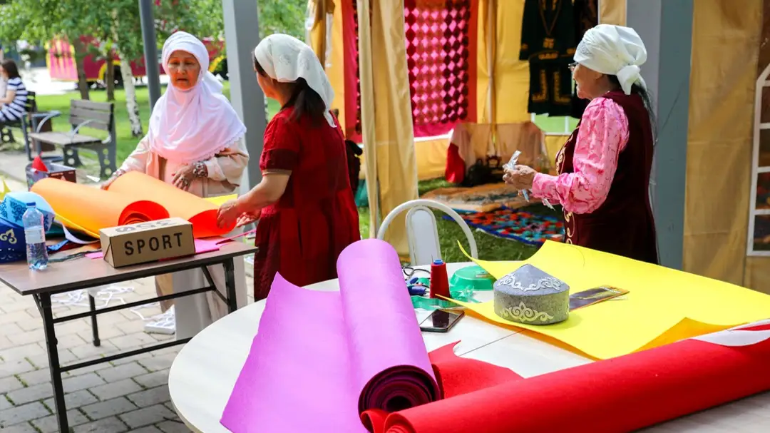 natsıonalnoe rýkodelıe ulttyq qolóner
