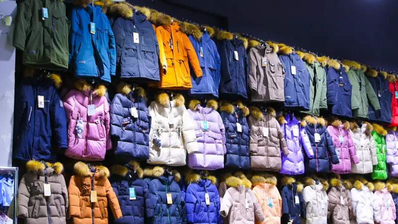 Kıimge eń tómengi baǵa belgilene me — Kirister komıteti jaýaby