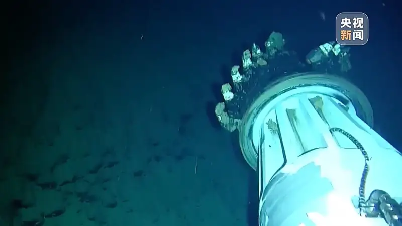 China's deep-sea heavy-duty mining vehicle reaches record sea depth