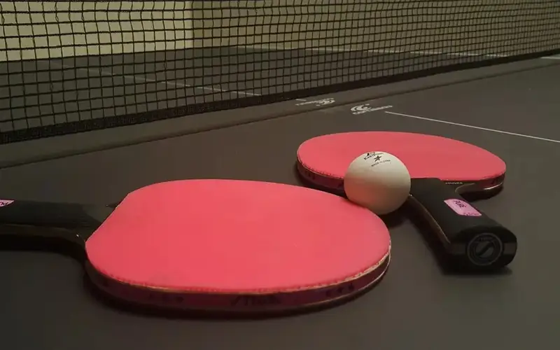 үстел теннисі