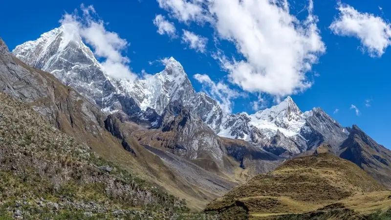 горная цепь Кордильер в Перу