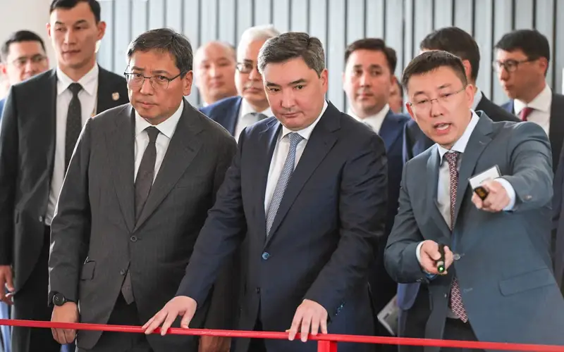 Олжас Бектенов