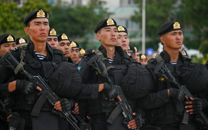 В Мангистауской области состоялось торжественное открытие международного учения «Бiрлестiк-2024» солдаты, армия