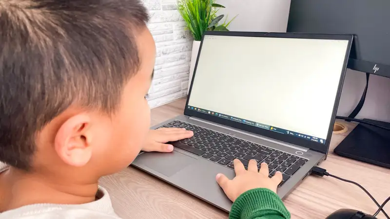 дистанционное обучение қашықтан оқыту дети компьютер балалар 