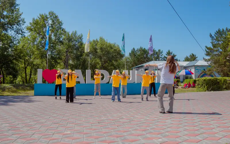 Skolko stoıt otpravıt rebenka v letnıı lager v Kazahstane 
