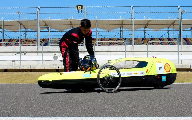 Казахстанцы отличились в соревнованиях по сборке гоночных болидов в Индонезии