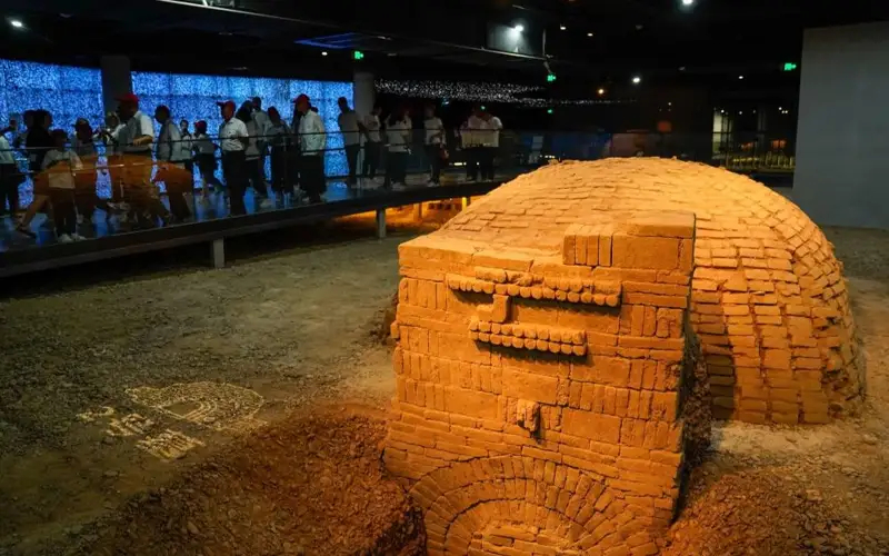 Музей древних гробниц в Китае