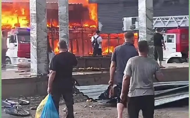 пожар на складе в Алматы