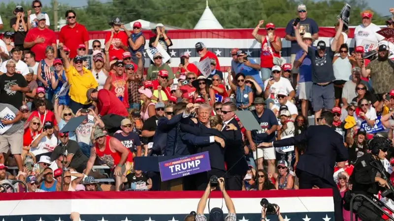  Политическая перезагрузка США путем выстрела в ухо Трампа