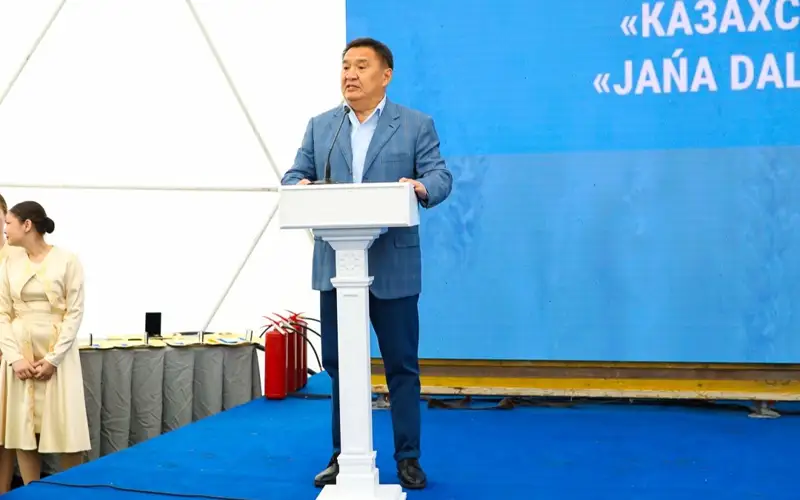 облыс әкімі Марат Ахметжанов