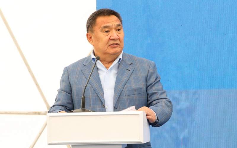 Марат Ахметжанов Марат Ахметжанов