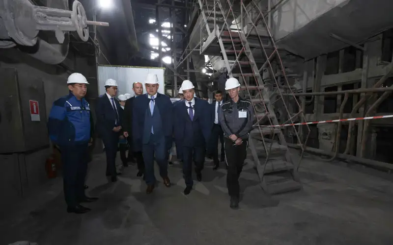 Олжас Бектенов, ТЭЦ, Риддер