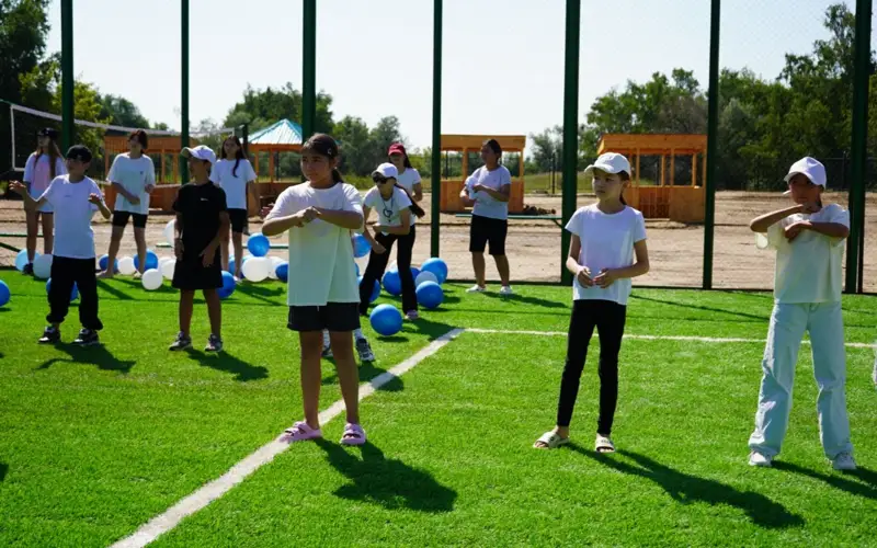 Детский лагерь 