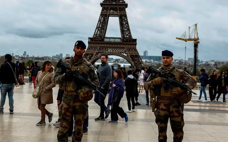 Беспрецедентные меры безопасности принимают в Париже перед Олимпиадой