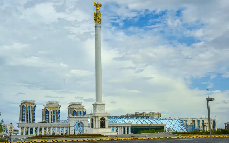 Площадь независимости, Тәуелсіздік алаңы