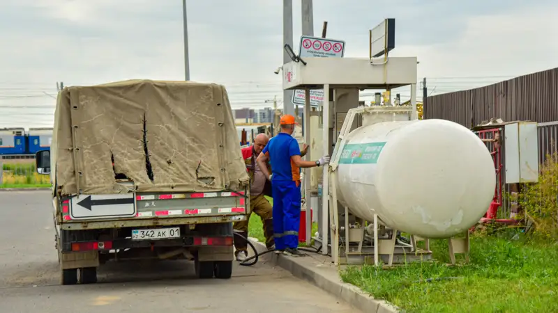 Автозаправка жанармай бекеті бензин