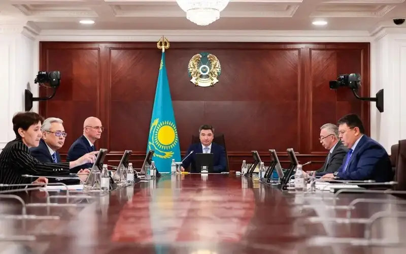 Олжас Бектенов