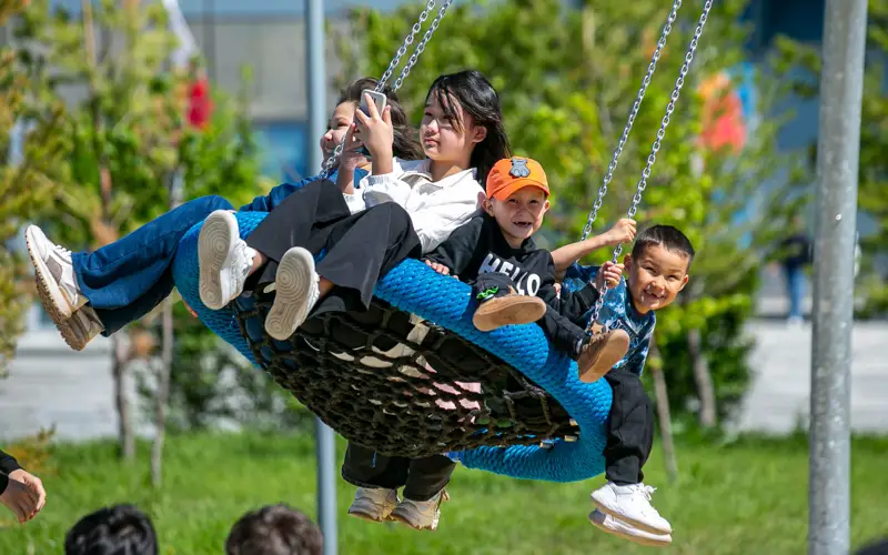 дети, детская площадка, отдых, парк, балалар, демалыс, саябақ, ойын алаңы, әткеншек