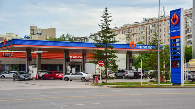 Avtozapravka janarmaı beketi benzın