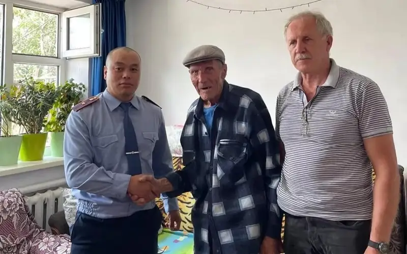 92-летний мужчина выжил в степи