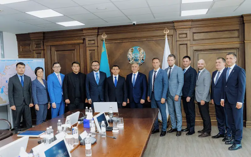 QazaqGaz management, Tyumen region's Governor discuss coop prospects 