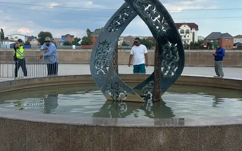 Упавший в фонтан трехлетний ребенок погиб в Атырау