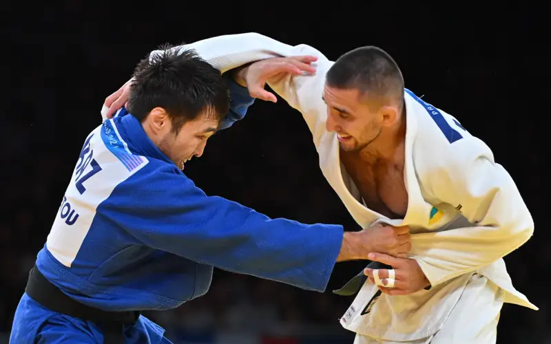 Yeldos Smetov, Dilshot Khalmatov
