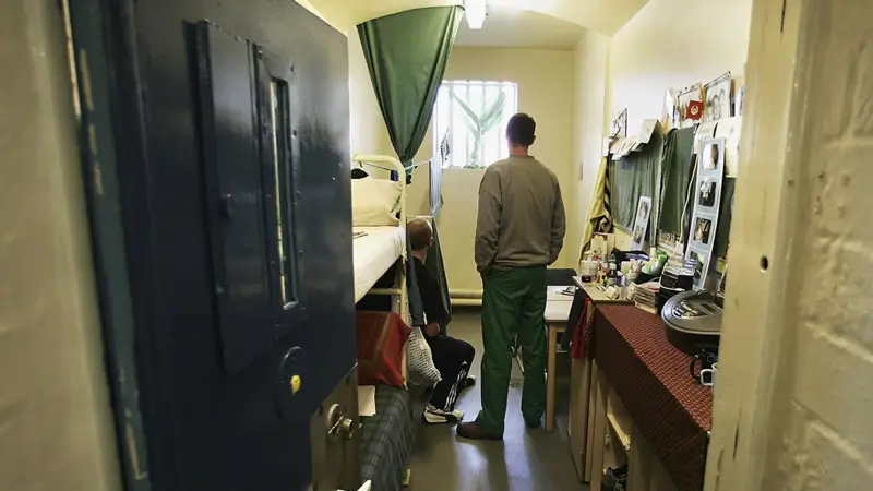 Ұлыбритания түрмелерінде бос орын қалмады