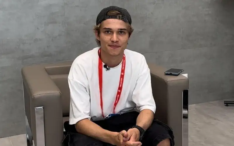 Рузиль Минекаев