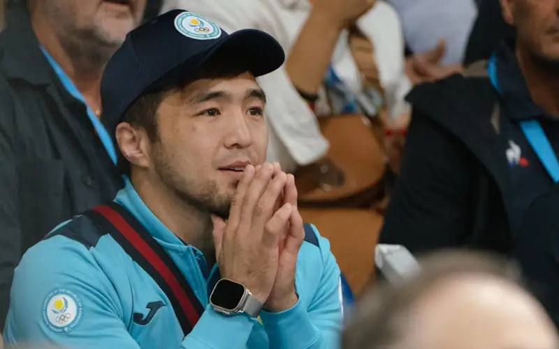 Олимпиада чемпионы Елдос Сметов Қырғызбаевқа қолдау көрсетті