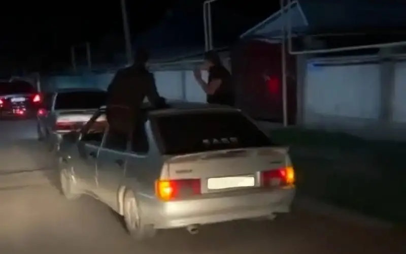 Лихачей свадебного кортежа наказали в Таразе