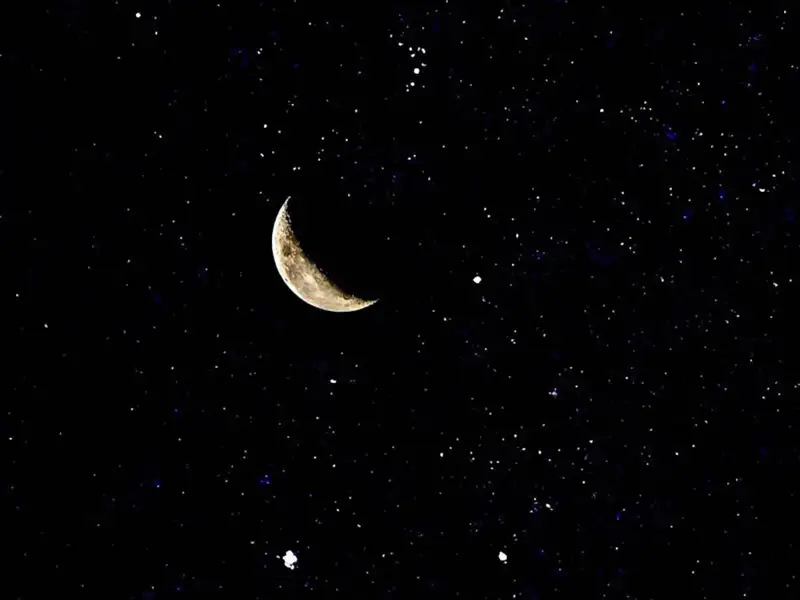 SPA captures celestial alignment: Moon in the company of Mars, Jupiter, Aldebaran, Pleiades