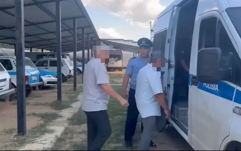 15 иностранцев выдворили из страны в Актюбинской области