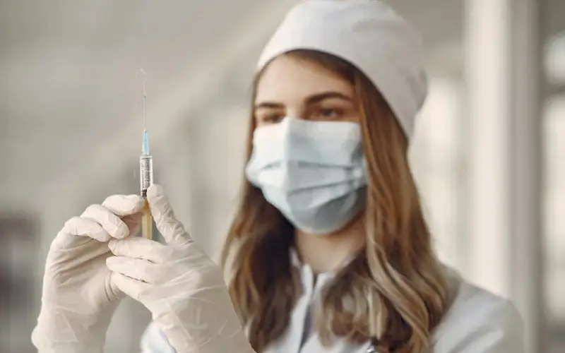 укол вакцна