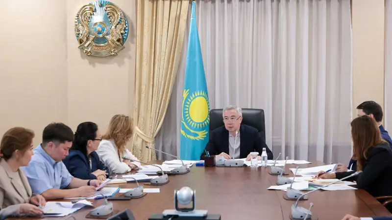 Совещание в Правительстве под председательством заместителя Премьер-министра РК Серика Жумангарина