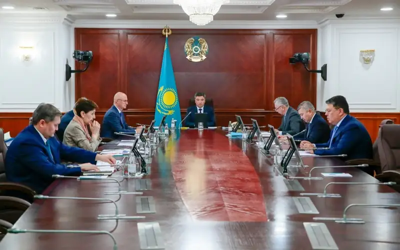 Саясат Нурбек, Правительстов РК