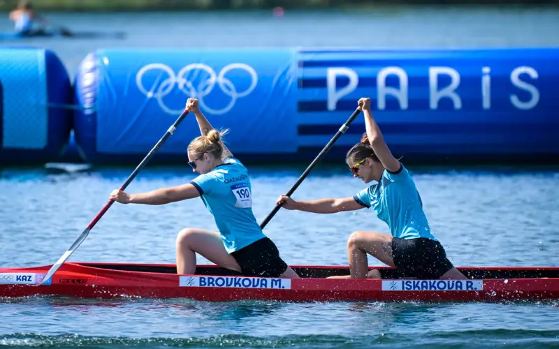 Мария Бровкова и Руфина Искакова 