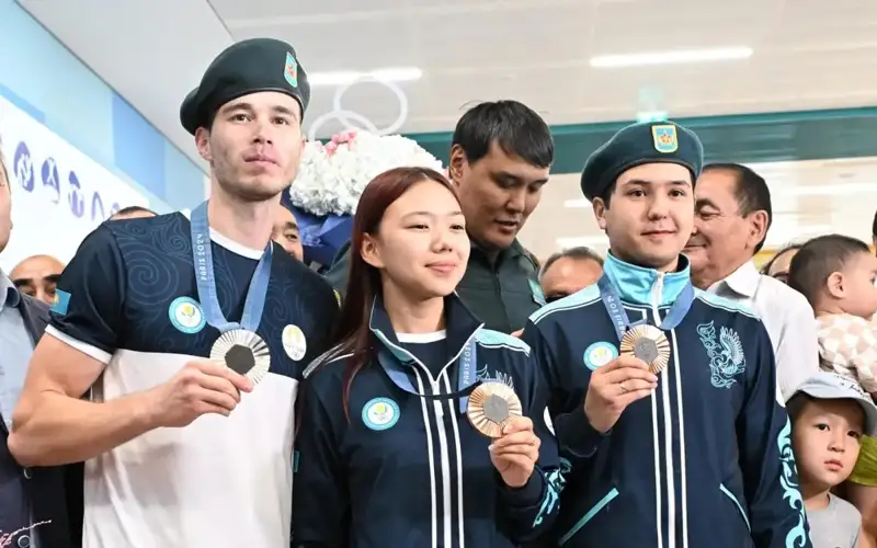 Александра Ле и Ислам Сатпаев