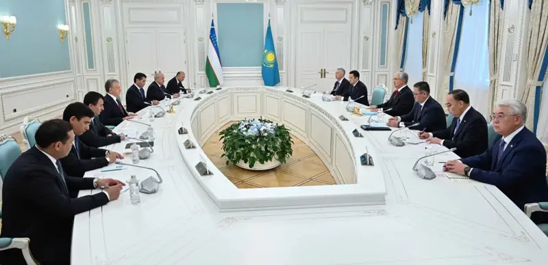 Казахстан и Узбекистан подтвердили заинтересованность в расширении отношений