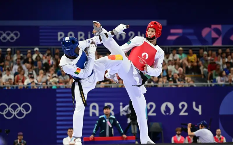Таеквондист Батырхан Толеугали вышел в 1/8 финала Олимпийских игр