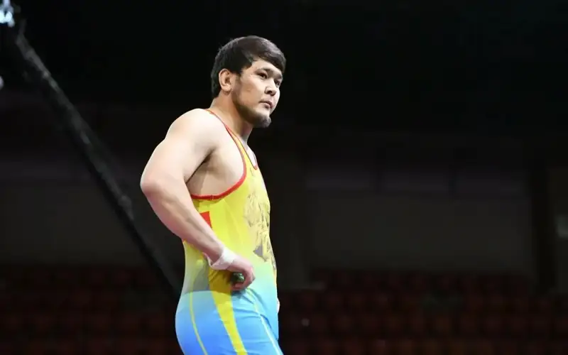 Kazakhstani wrestler was defeated by Robert Baran of Poland in the 1/8 final clash with a score of 4-1.