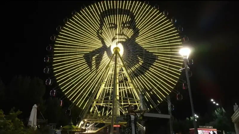 Портрет Абая в Астане