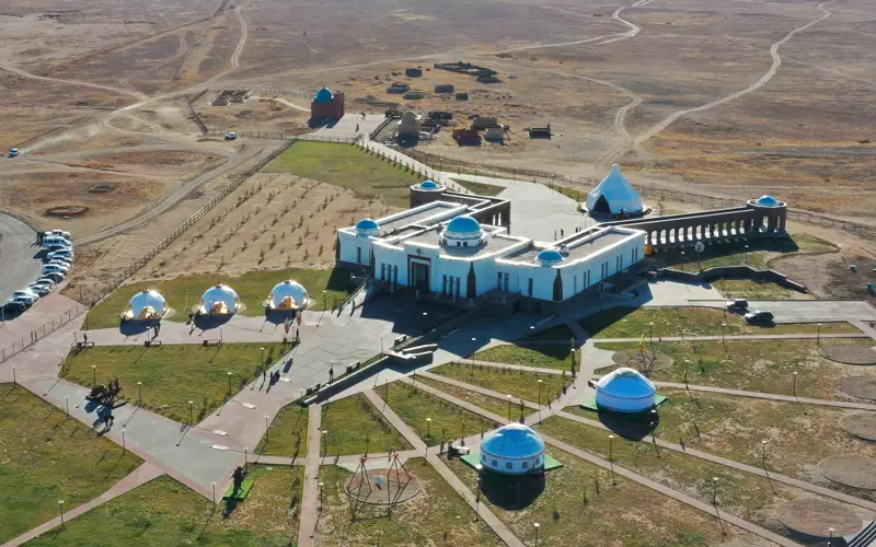 Мавзолей Жошы хана в области Улытау