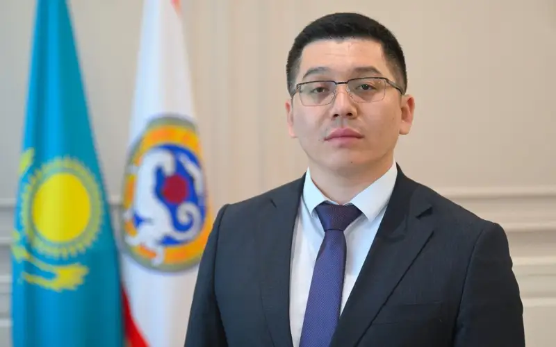 Ázız Qajdenbek