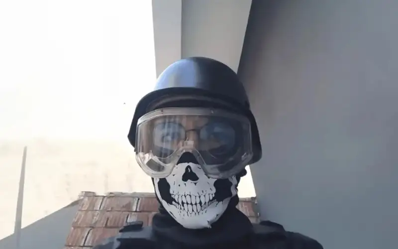 Туркияда ўсмир одамларга пичоқ билан ҳужум қилди